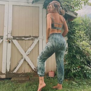 Gilly hicks set small